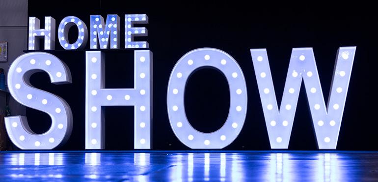 home show lightbulb letters